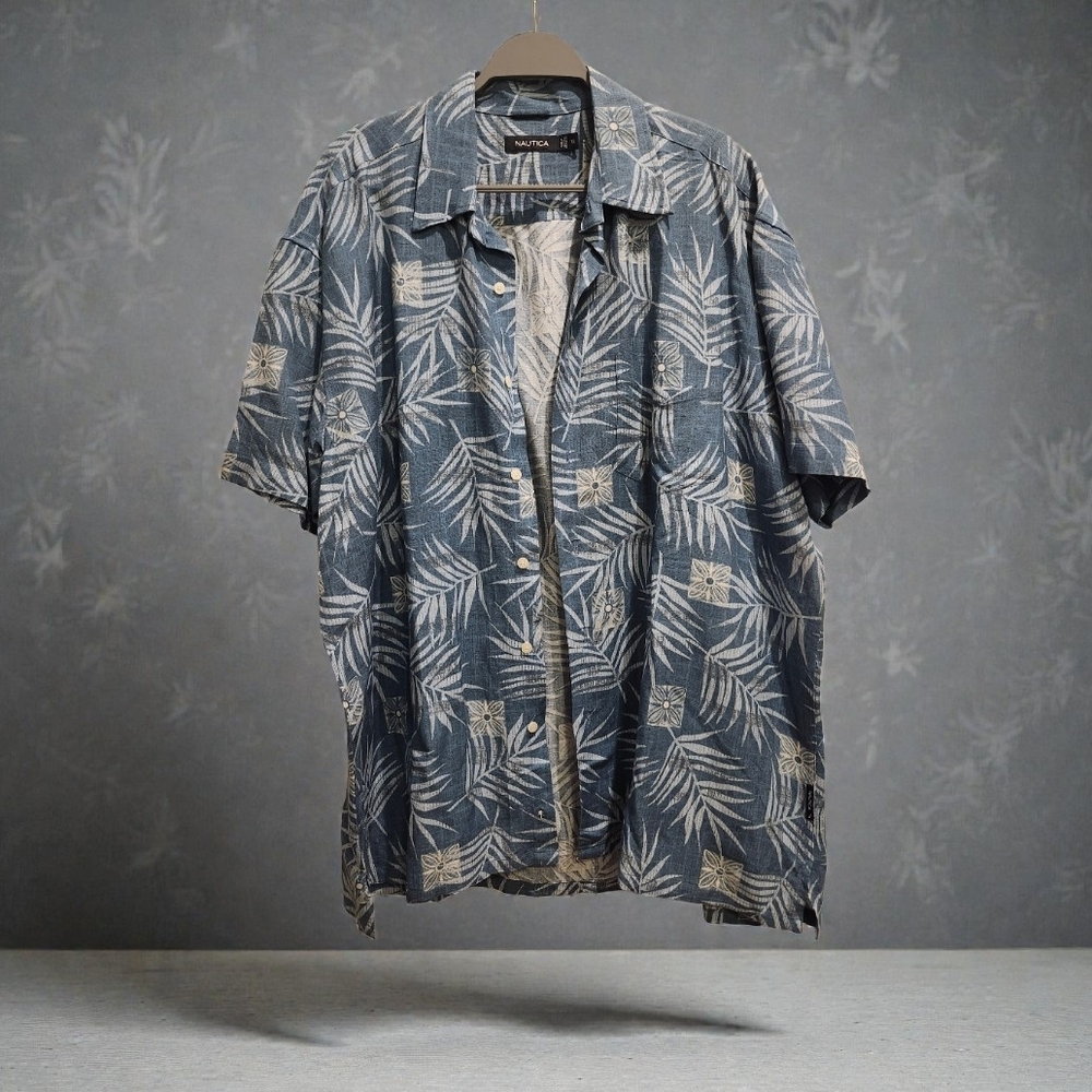 Nautica Men's Navy Leaf Print Shirt